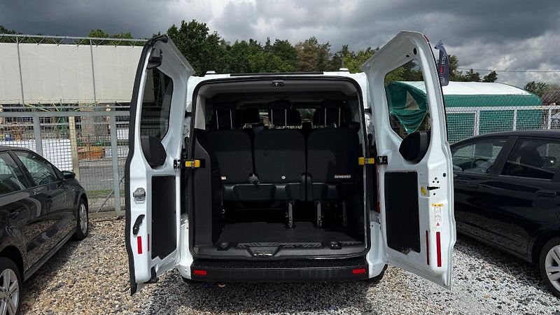 Ford Transit Custom (2018) 2.0TDCi 77kW *L1H1*9míst* - fotka 20 z 22