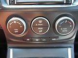 Mazda 5 (2011) 1.6 MZ-CD, AC, park.asist - náhled 18