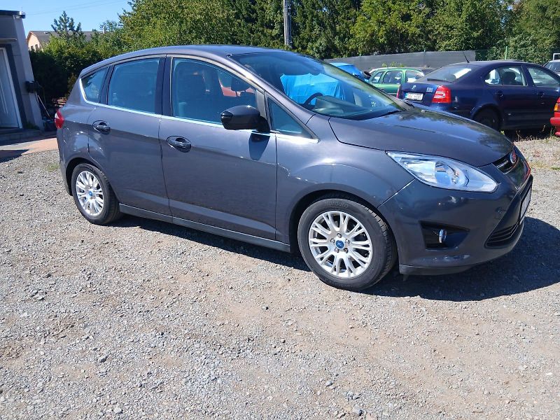 Ford C-MAX 1.6 TDCI, ALU, 6 rychlostí - fotka 7 z 39