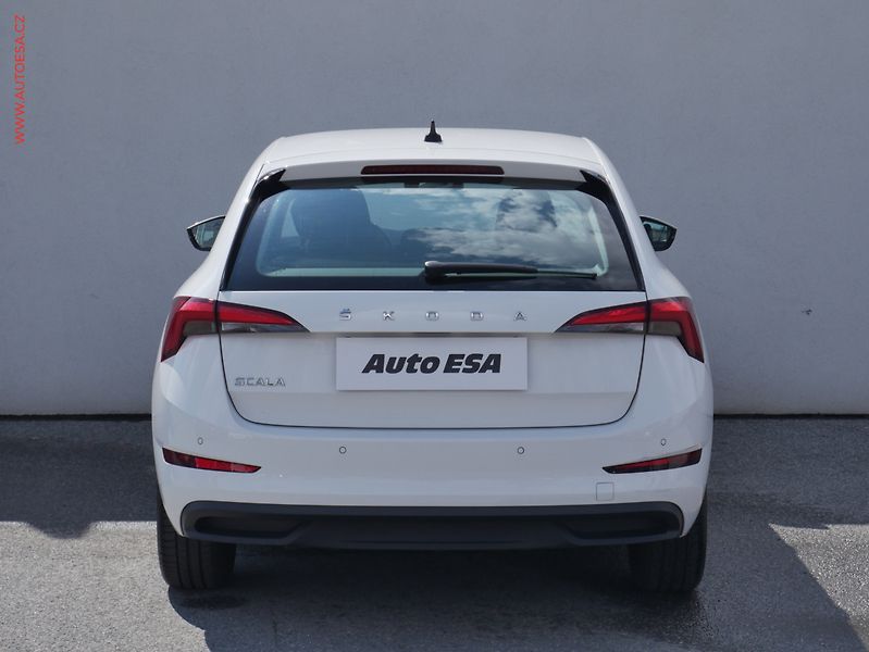 Škoda Scala (2019) 1.0 TSi, ČR, Ambition - fotka 5 z 22