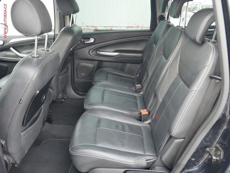 Ford Galaxy (2010) 2.0 TDCi, AT, xenon, kůže - fotka 10 z 24