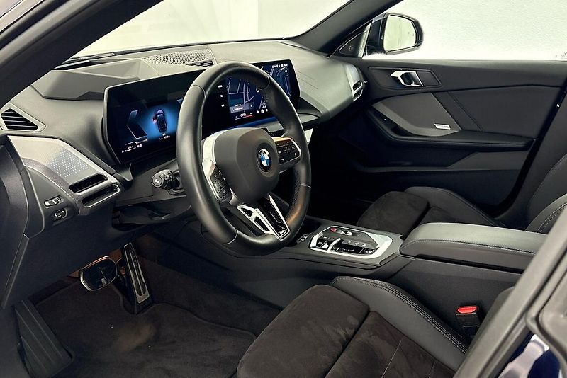 BMW Řada 2 220 Gran Coupe - fotka 6 z 23