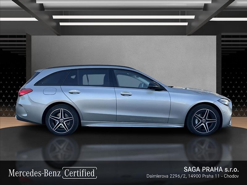 Mercedes-Benz Třídy C 300 de 4MATIC kombi AMG Line N - fotka 6 z 22