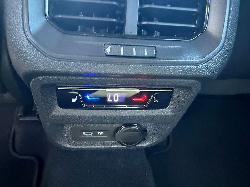 Seat Tarraco FR 2,0TDI 147kW DSG 4WD - fotka 16 z 21