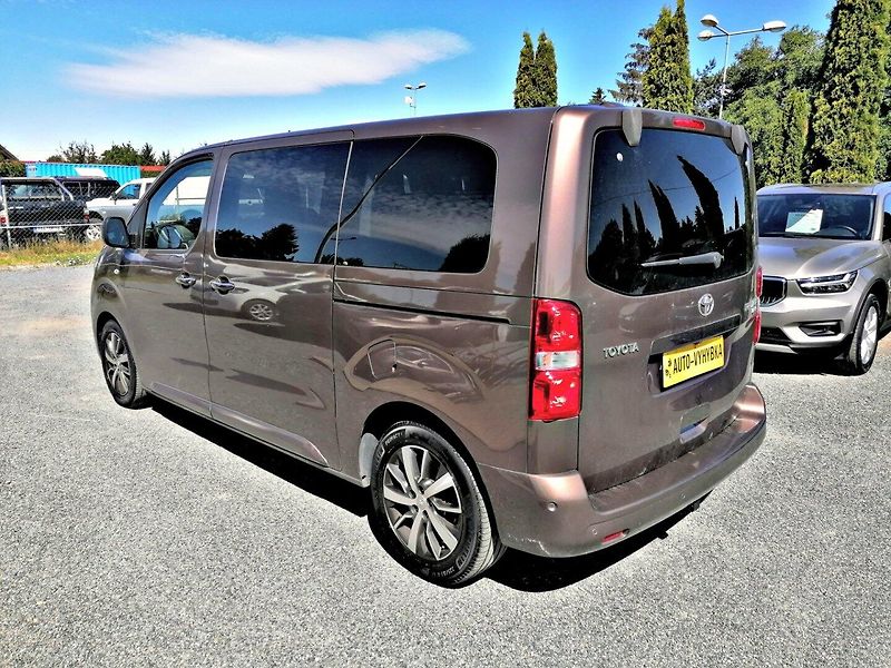 Toyota ProAce (2021) 2.0 D-4D 106kW ČR 1.majitel - fotka 3 z 31
