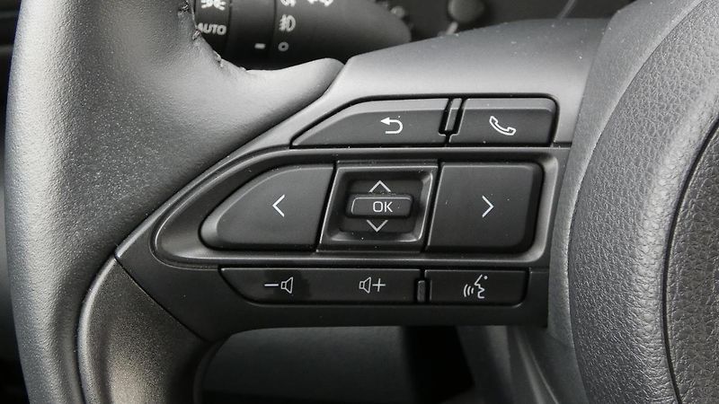Mazda 2 1.5 Hybrid e-CVT Agile - fotka 11 z 22