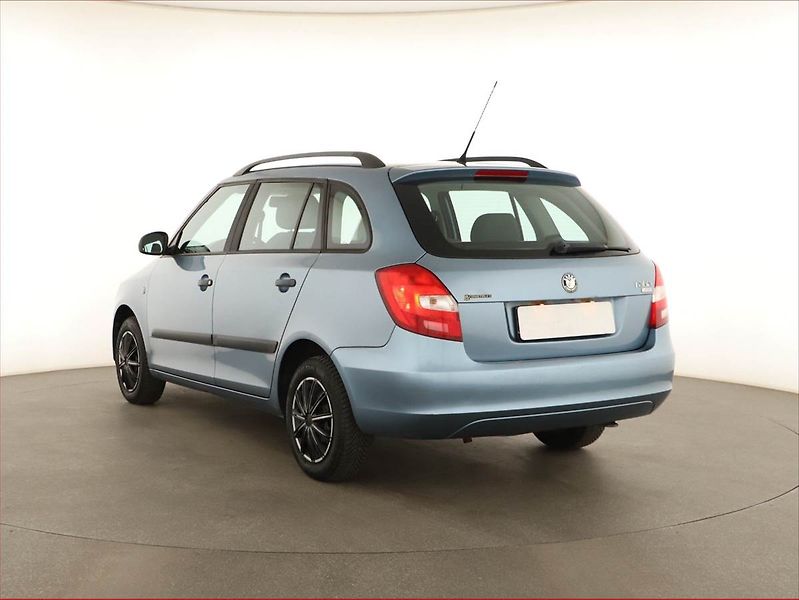 Škoda Fabia (2008) 1.2 12V, po STK - fotka 4 z 11