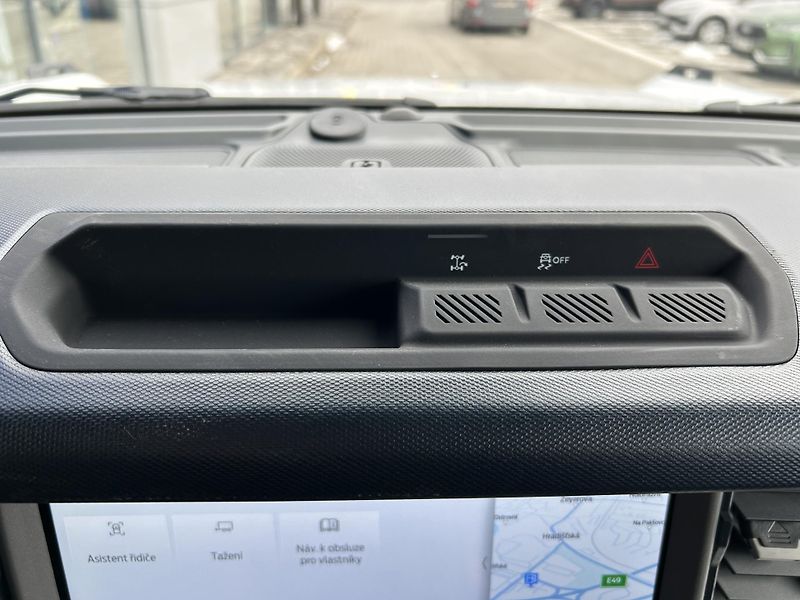 Ford Bronco 2.7 EcoBoost 246kW OUTER BANKS - fotka 21 z 32