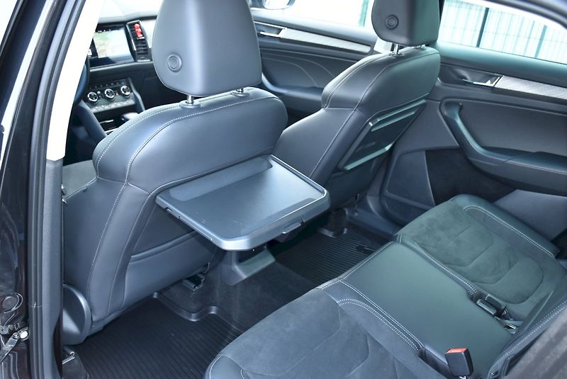 Škoda Kodiaq (2023) Style Plus 2.0 TSI 4X4 DSG - fotka 29 z 34