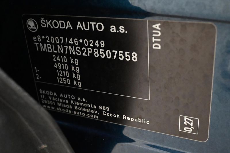 Škoda Kodiaq 2,0 TDI 147 KW 4x4 DSG Style Z - fotka 12 z 33