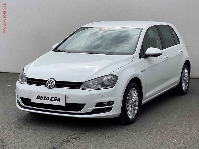 Volkswagen Golf (2014) 1.2 TSi, CUP, výhřev sed - fotka 3 z 16