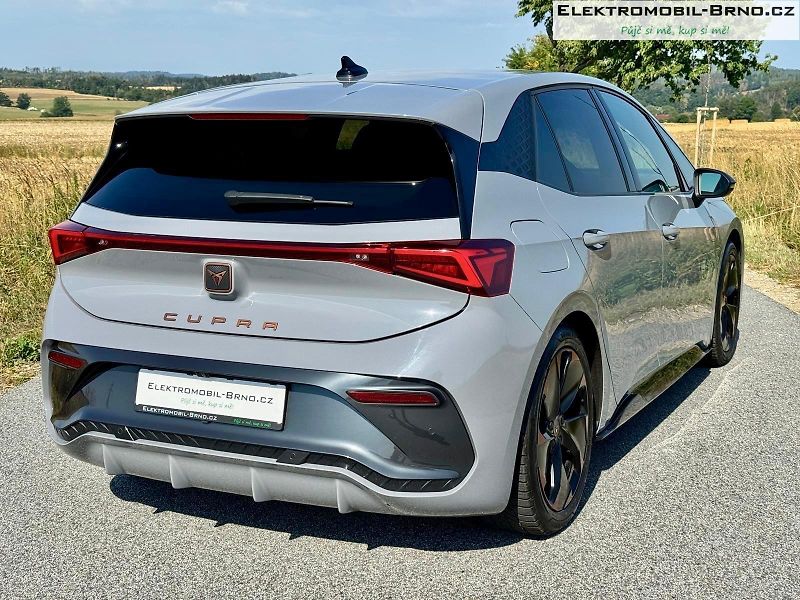 Cupra Born (2022) 58kWh, SOH 86%,KEYLESS - fotka 6 z 19