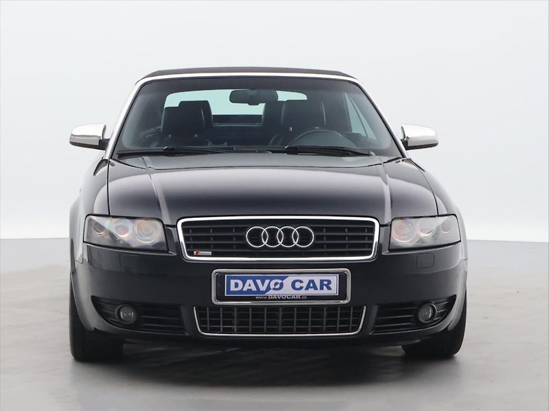 Audi A4 2,5 TDI  120kW MAN Cabriolet - fotka 2 z 31