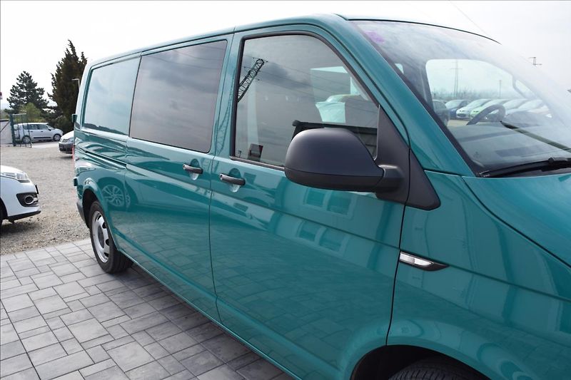 Volkswagen Transporter 2,0 TDI 110KW KLIMA TAŽNÉ NAVI - fotka 9 z 48