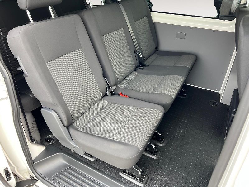Volkswagen Transporter (2022) 2.0TDI 110kW TAŽNÝ 8MÍST DPH - fotka 13 z 27