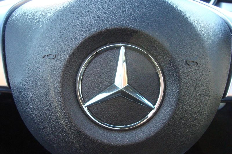 Mercedes-Benz GLE (2017) 350 D,4-Matic,AUT,AMG paket - fotka 74 z 92