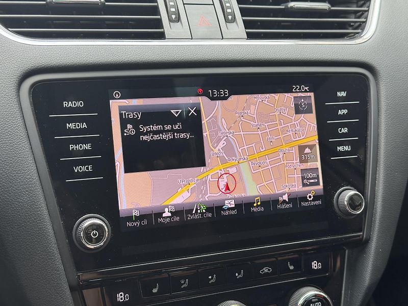 Škoda Octavia (2019) III 1.5TSi DSG Style+, 1.Maj - fotka 38 z 51