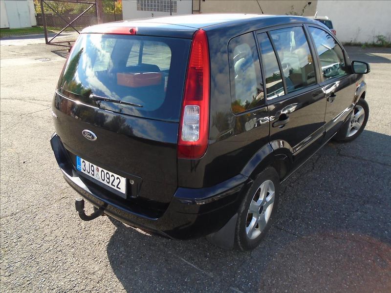 Ford Fusion 1,4 - fotka 8 z 21