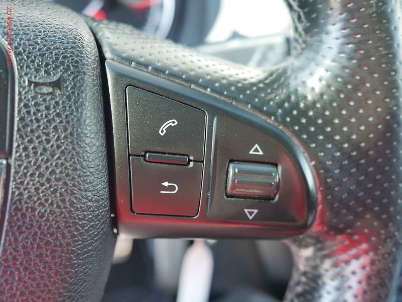 Škoda Octavia (2010) 2.0 TSi, RS, DSG - fotka 14 z 14