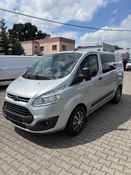 Ford Transit Custom (2015) L1-H1, 6 MÍST, KLIMA + TZ - fotka 2 z 13