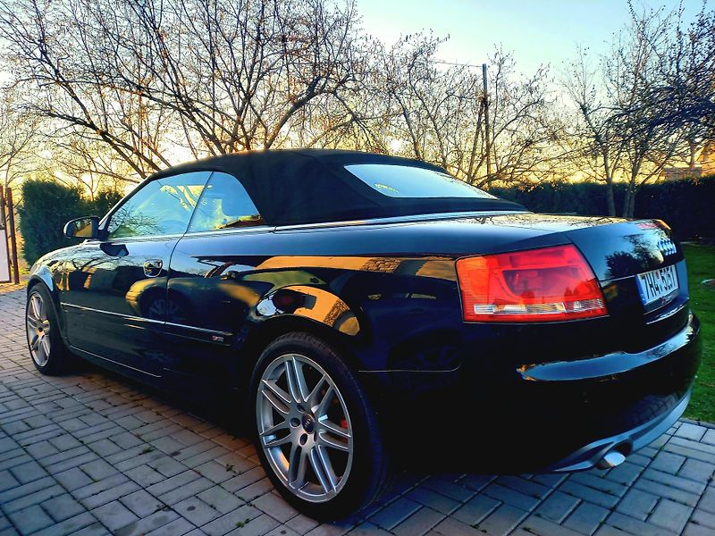 Audi A4 2.0 /103kW - fotka 8 z 16