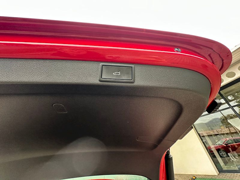 Škoda Octavia (2025) 1.5 TSI 110kW MHEV Top Selecti - fotka 24 z 24