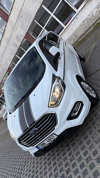 Ford Tourneo Custom (2020) TITANIUM L2 2.0 96kW, odpočet, - fotka 2 z 38