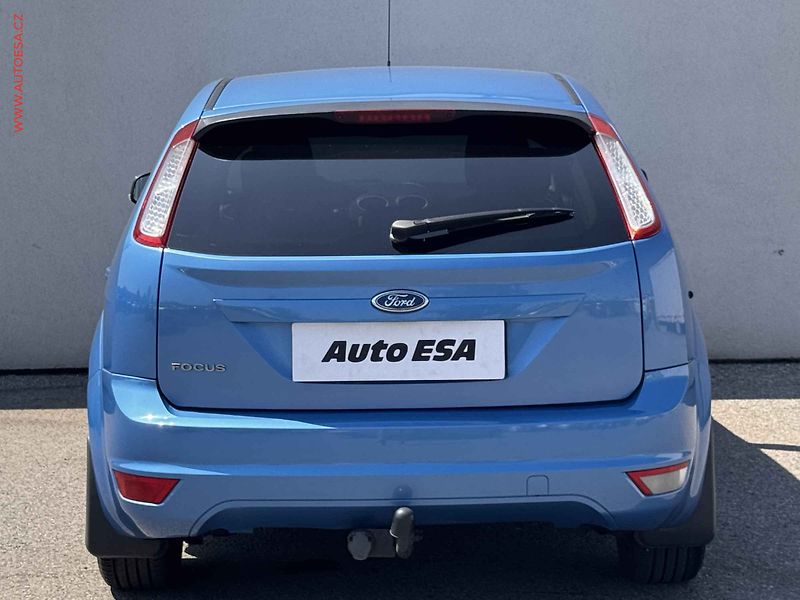 Ford Focus (2008) 1.6i, 2.maj,ČR, AC - fotka 5 z 12