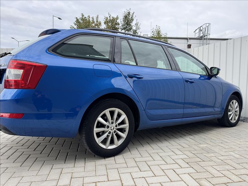 Škoda Octavia 1,6 TDI 81kW 2.maj původ ČR - fotka 17 z 50