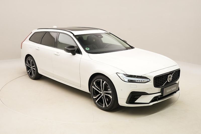 Volvo V90 T8 AWD RECHARGE DARK ULTRA CZ - fotka 17 z 69