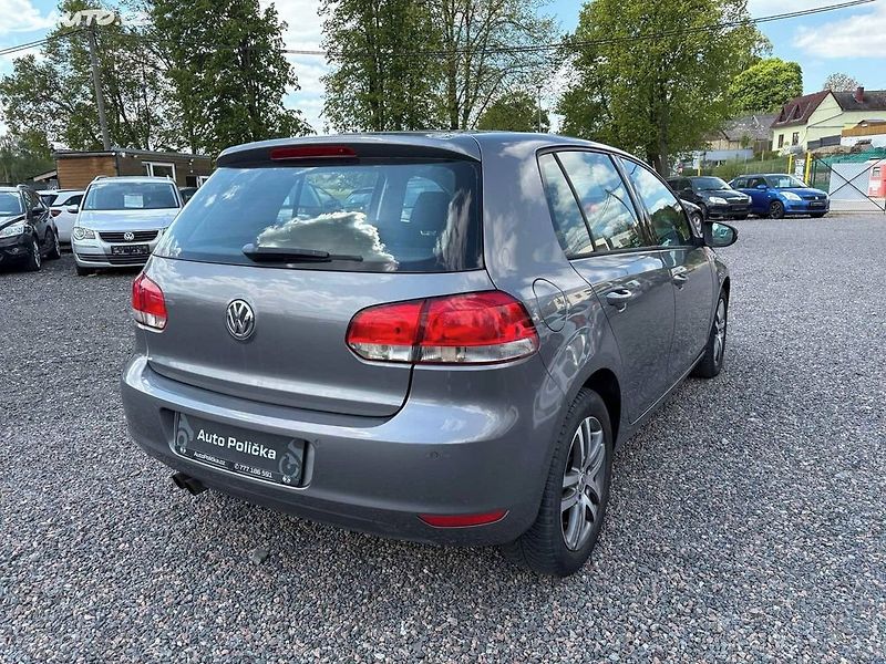 Volkswagen Golf (2009) 1.4 TSI 90 kW DSG,Servis,Stav - fotka 7 z 17