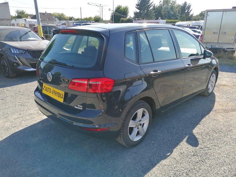 Volkswagen Golf Sportsvan (2015) 1.6 TDi 81kW Digi.Klima,Výhřev - fotka 4 z 16