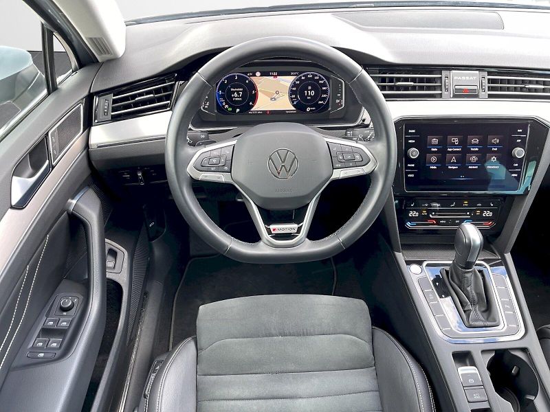 Volkswagen Passat (2023) 2.0 TDI 147kW 4MOT DSG Eleganc - fotka 6 z 35