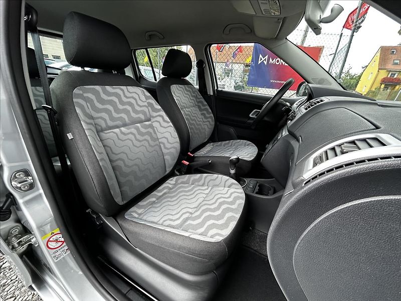 Škoda Fabia 1,4 i 63kW 75t km  Klima,Isofi - fotka 30 z 50