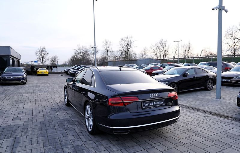Audi A8 3.0 TDI Quattro/Tiptr./Matrix - fotka 4 z 48