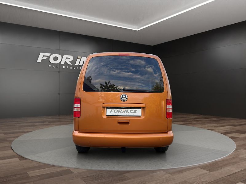 Volkswagen Caddy (2014) - fotka 5 z 27