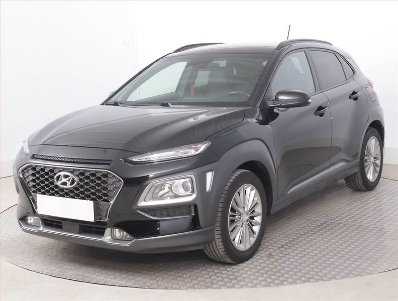 Hyundai Kona (2018) 1.0 T-GDI, Serv.kniha, Kůže - fotka 2 z 15
