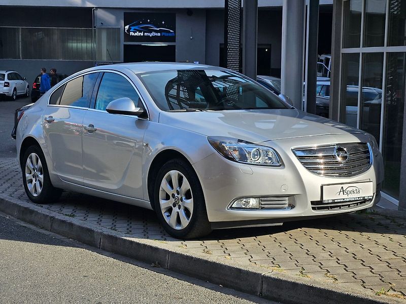 Opel Insignia 1,4T 103kW, Active, 2.maj. - fotka 7 z 34
