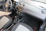 Seat Ibiza 1.2i  AUT. KLIMA TAŽNÉ - náhled 11