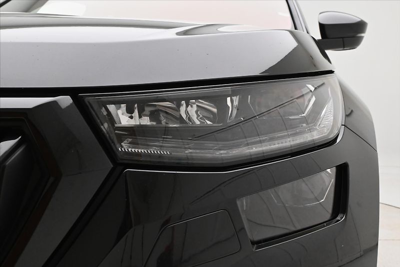 Škoda Kodiaq 2,0 TDI 147kW DSG 4x4 Sport LI - fotka 31 z 33