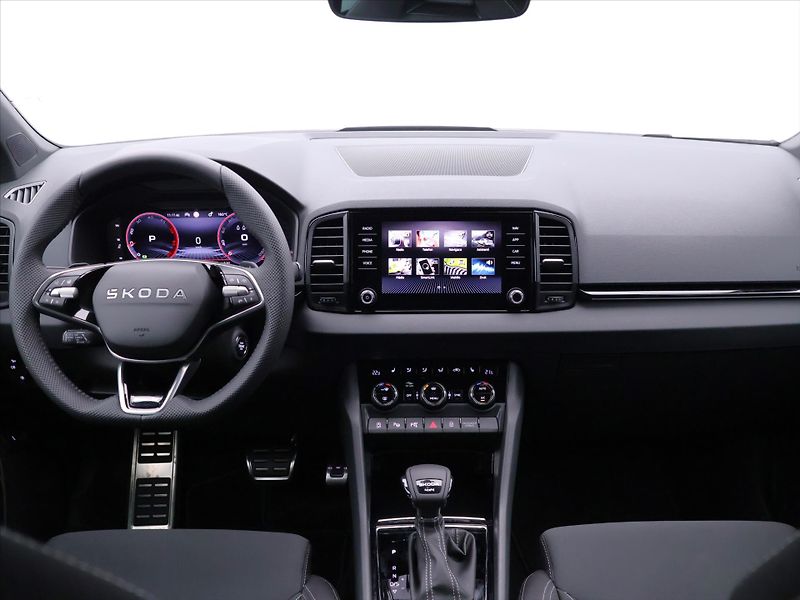 Škoda Karoq 2,0 TDI Sportline 4x4 DSG 1.ma - fotka 39 z 47