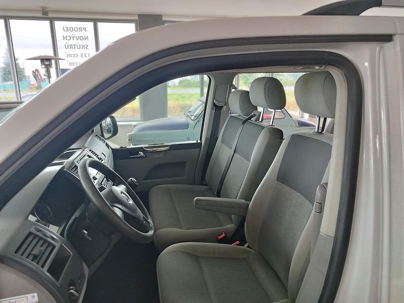 Volkswagen Caravelle (2012) 2,0TDI,LONG,9MÍST,TAŽ,ALU,SER. - fotka 16 z 35