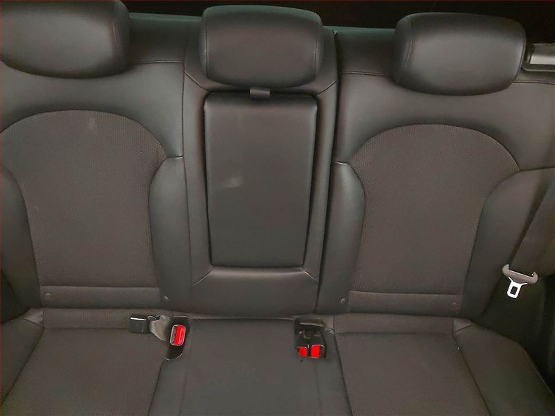 Hyundai ix35 (2014) 1.6 GDI, Serv.kniha, Kůže - fotka 10 z 17