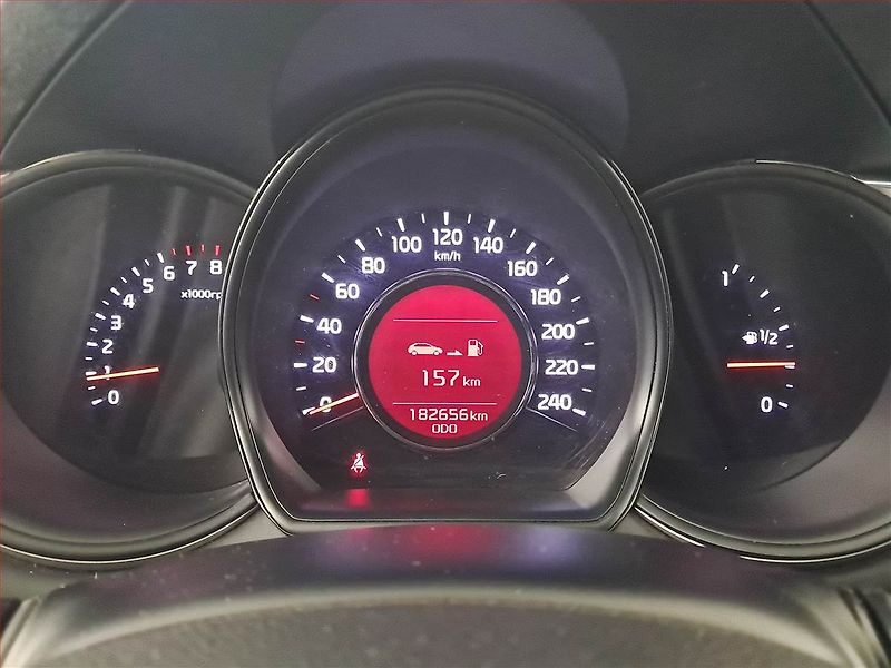 Kia Ceed (2016) 1.6 GDI, Serv.kniha, Tempomat - fotka 11 z 14