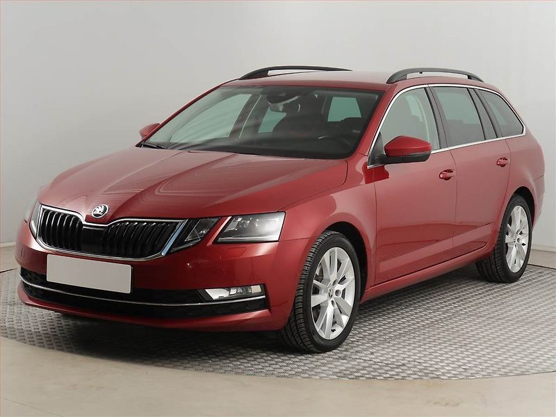 Škoda Octavia (2017) 2.0 TDI, Automat, Serv.kniha - fotka 2 z 18