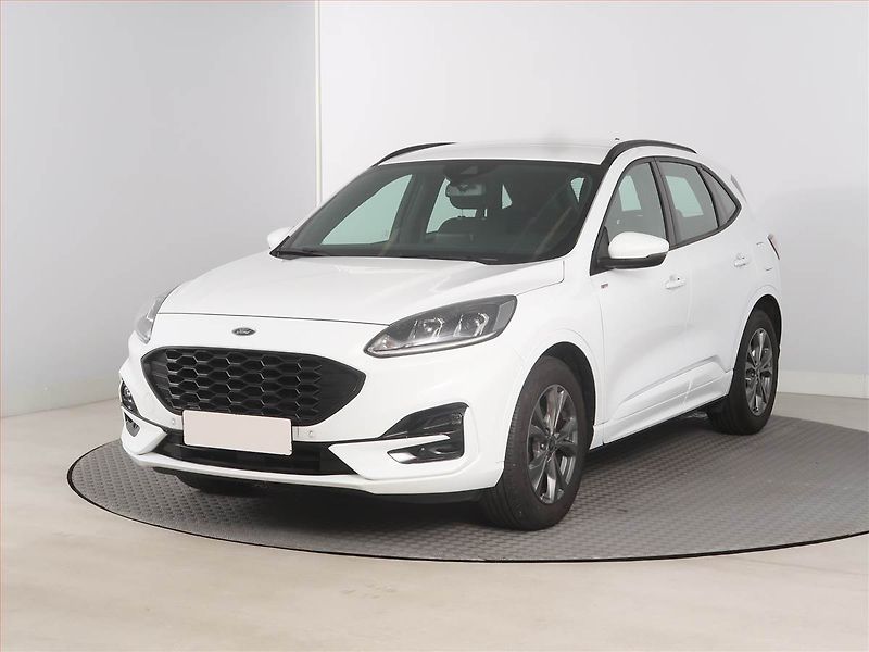Ford Kuga (2023) ST-Line 1.5 EcoBoost - fotka 2 z 12