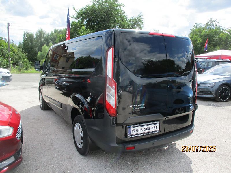 Ford Transit Custom (2017) Trend 2,0 TDCi - fotka 5 z 13