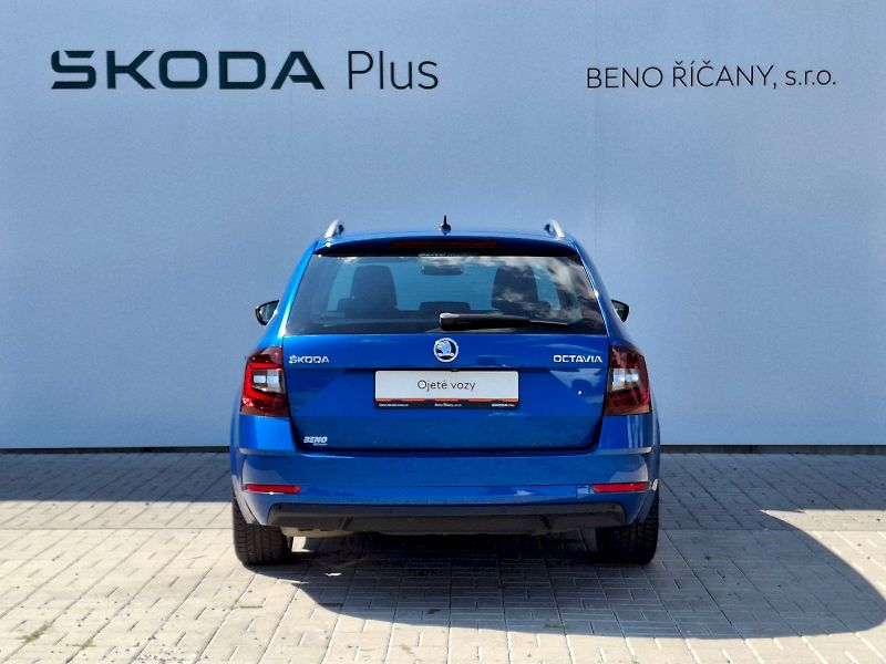 Škoda Octavia (2019) Combi Style Plus DSG 2,0TSi 14 - fotka 13 z 34