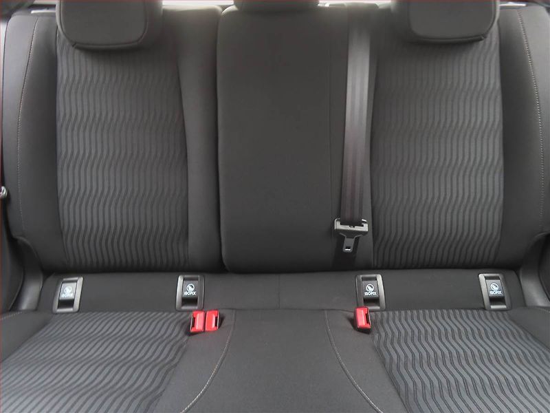 Peugeot 308 (2017) 1.2 PureTech, Serv.kniha, Navi - fotka 10 z 15