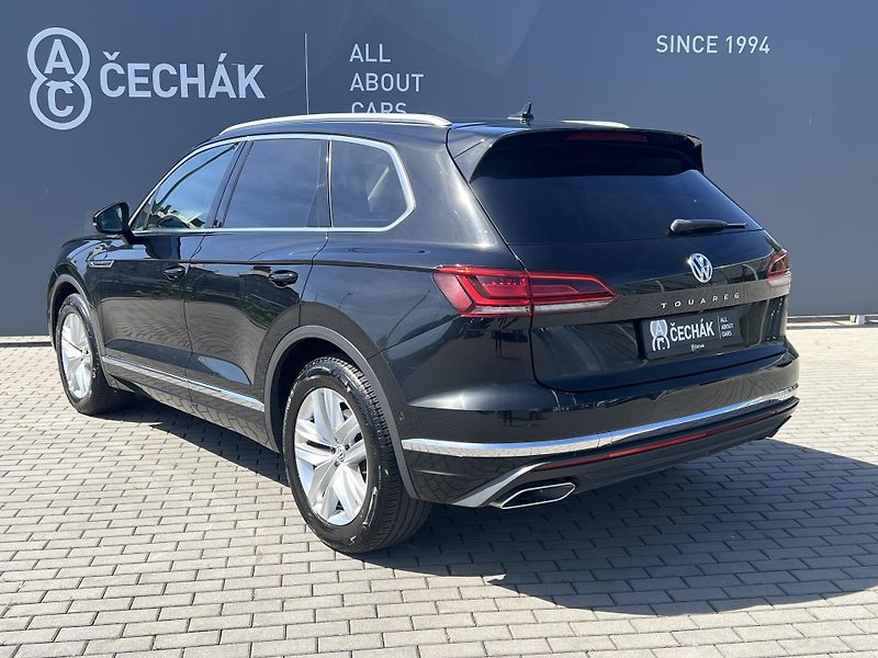 Volkswagen Touareg (2019) 3.0TDi*210kW*4x4*Servis*Tažné - fotka 7 z 41